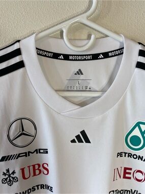 Adidas Mercedes AMG Petronas Formula One Team Driver Jersey JX5798 $100 - Large